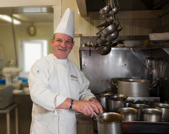 gilbert_costil_restaurant_fine_fourchette_falaise_calvados_normandie.jpg