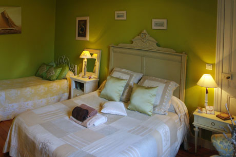 LAYE_petitchateau.jpg